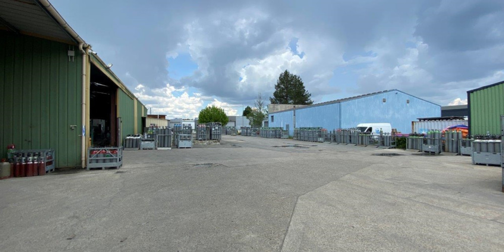 local industriel à CESTAS (33610)