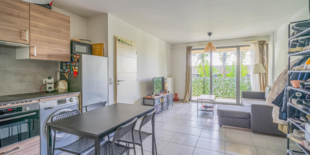 appartement à BORDEAUX (33100)