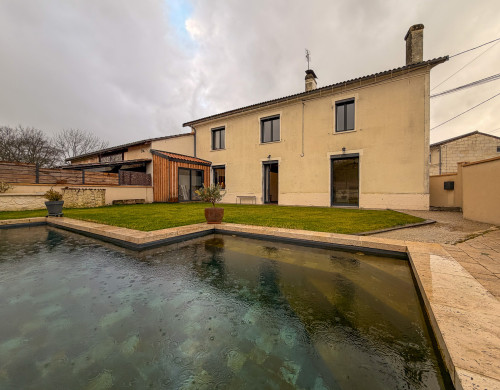 maison  ST DENIS DE PILE