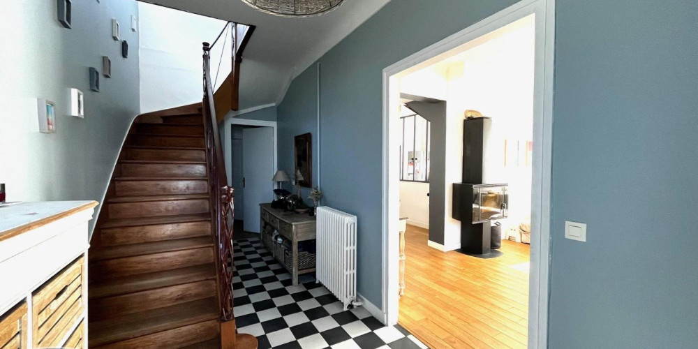 maison à PESSAC (33600)
