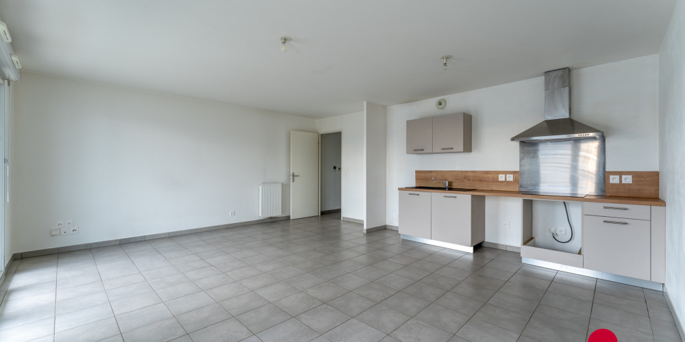 appartement à BORDEAUX (33300)