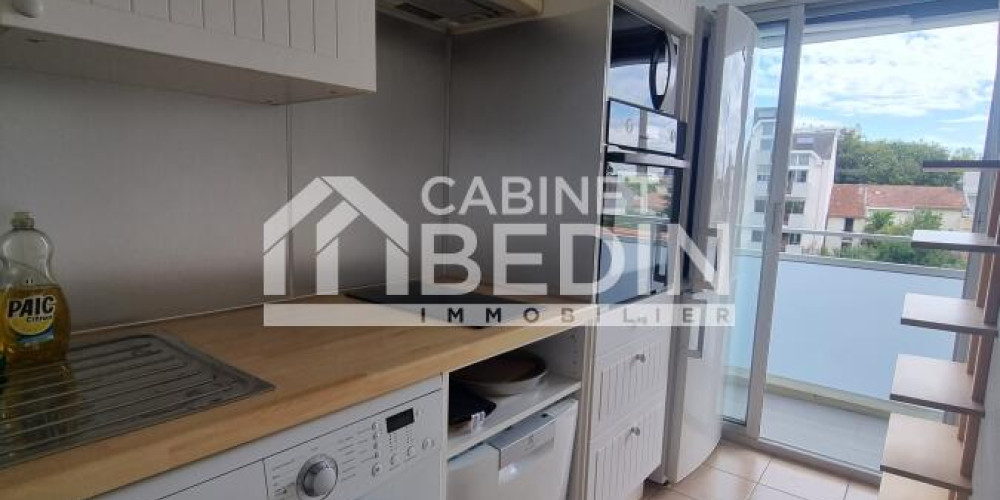 appartement à BORDEAUX (33000)