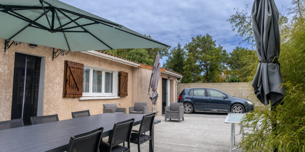 maison à LE PIAN MEDOC (33290)