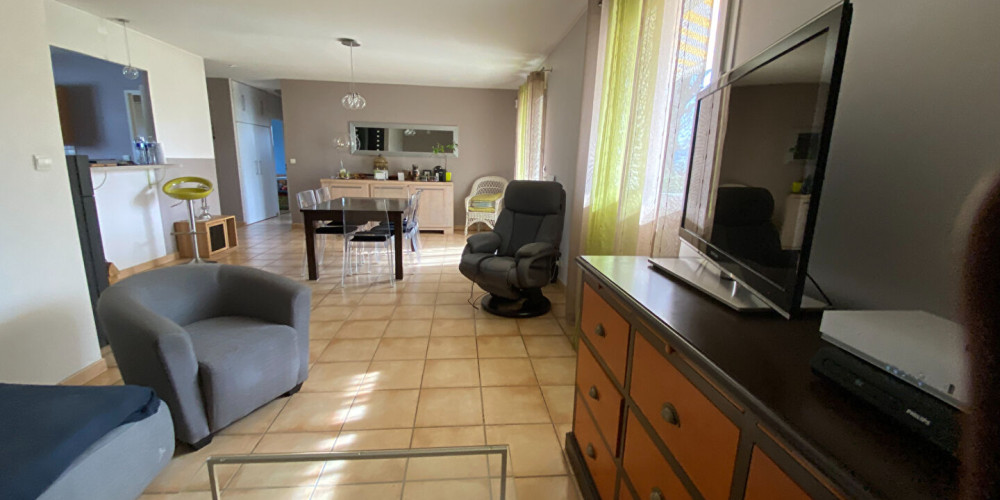 maison à COUTRAS (33230)