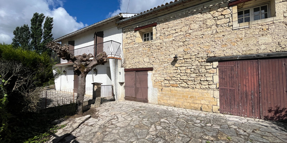 maison à CASTILLON LA BATAILLE (33350)