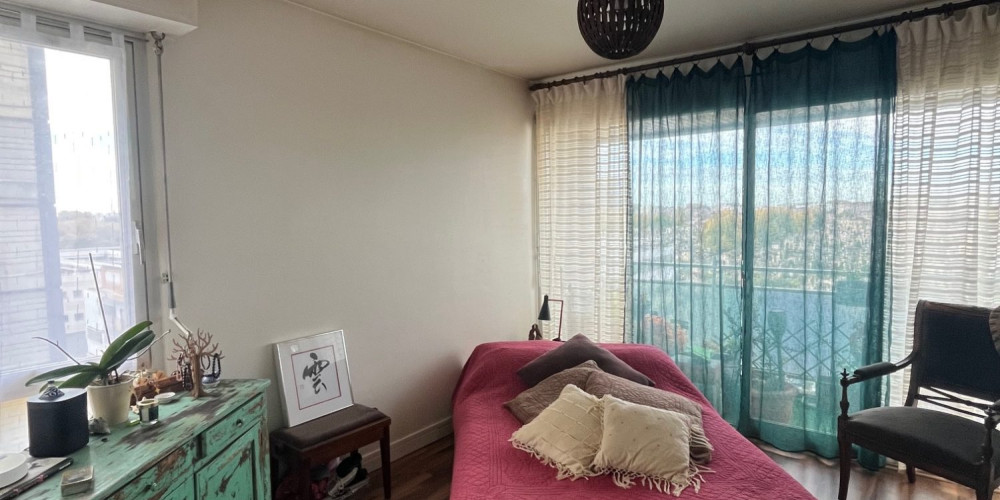 appartement à BORDEAUX (33000)