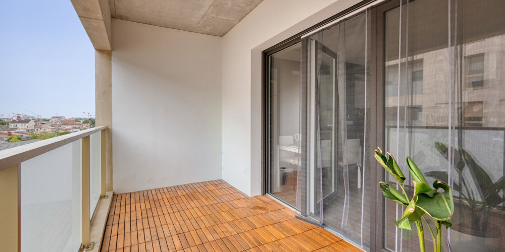 appartement à BORDEAUX (33100)