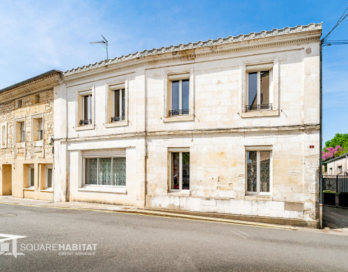 maison  LUSSAC