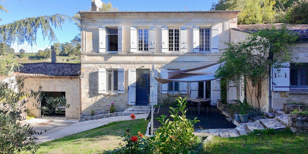 maison à FRONSAC (33126)