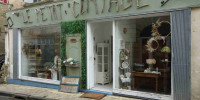 local commercial à BOURG (33710)