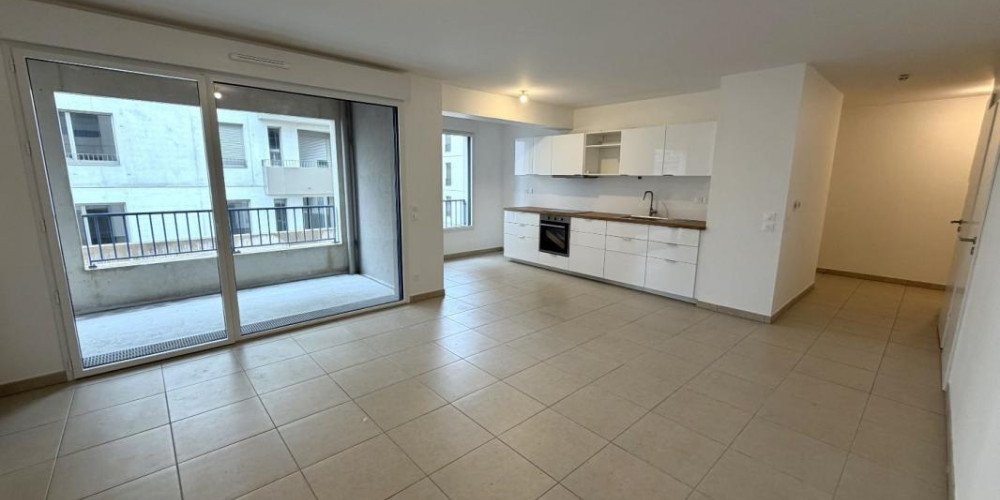 appartement à BORDEAUX (33800)