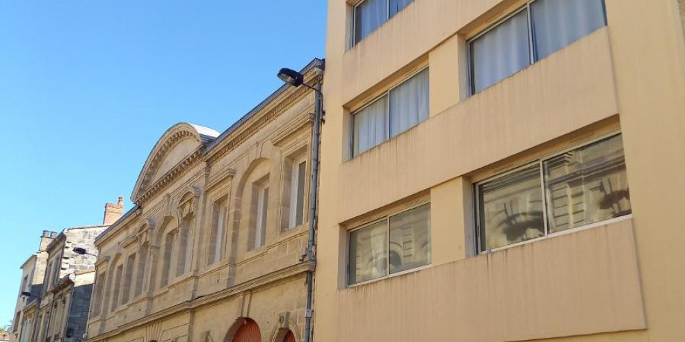 appartement à BORDEAUX (33000)