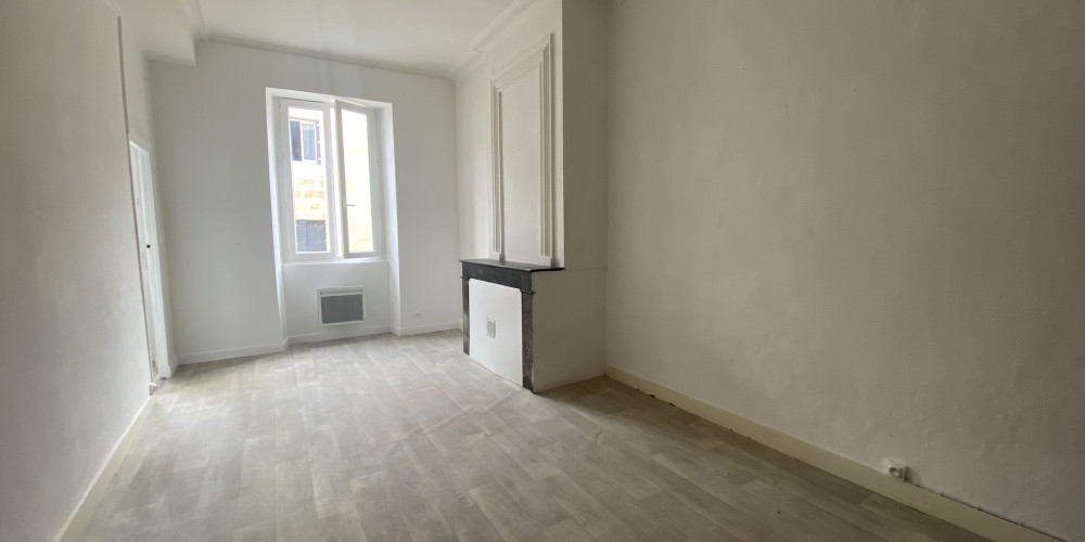 appartement à BORDEAUX (33000)