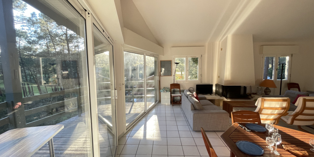 maison à LACANAU (33680)