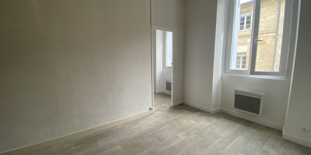 appartement à BORDEAUX (33000)