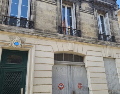 local commercial  BORDEAUX