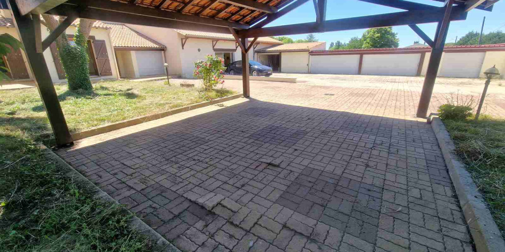 maison à CARS (33390)