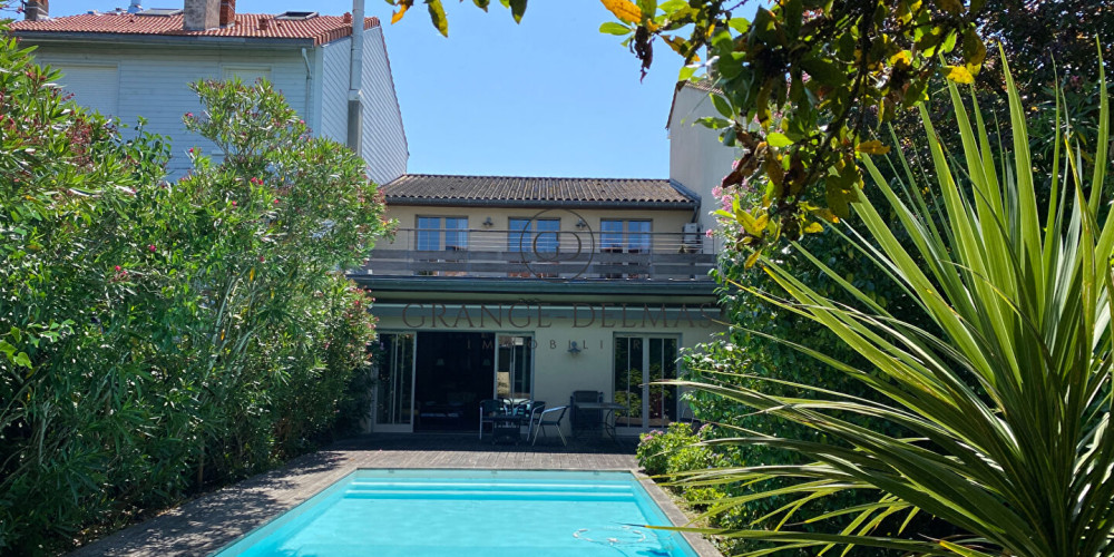 maison à BORDEAUX (33000)