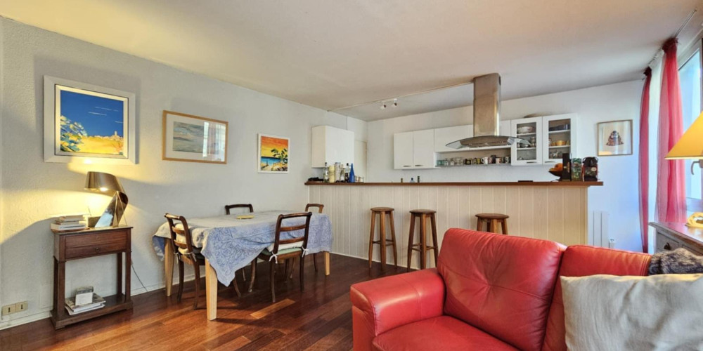 appartement à BORDEAUX (33000)