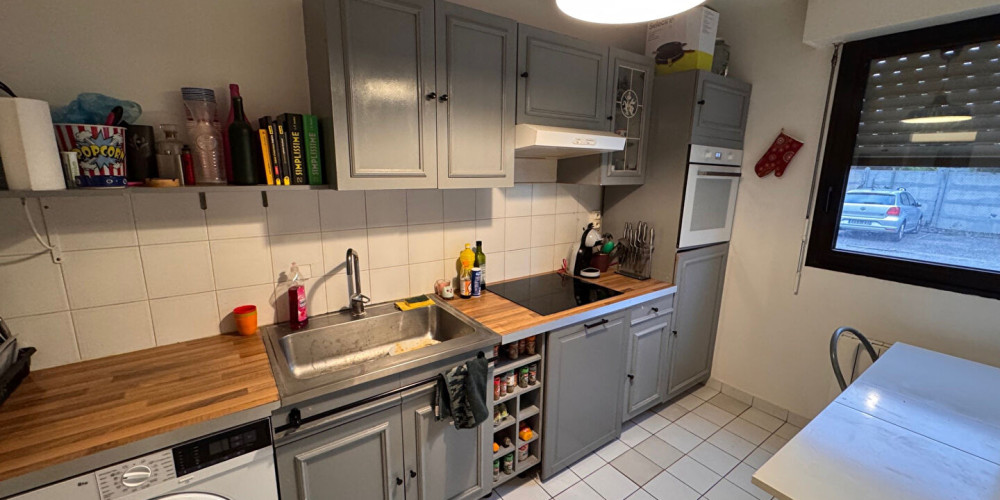 appartement à BORDEAUX (33200)