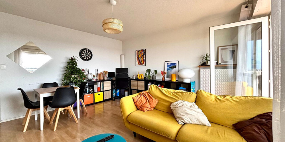 appartement à LE BOUSCAT (33110)