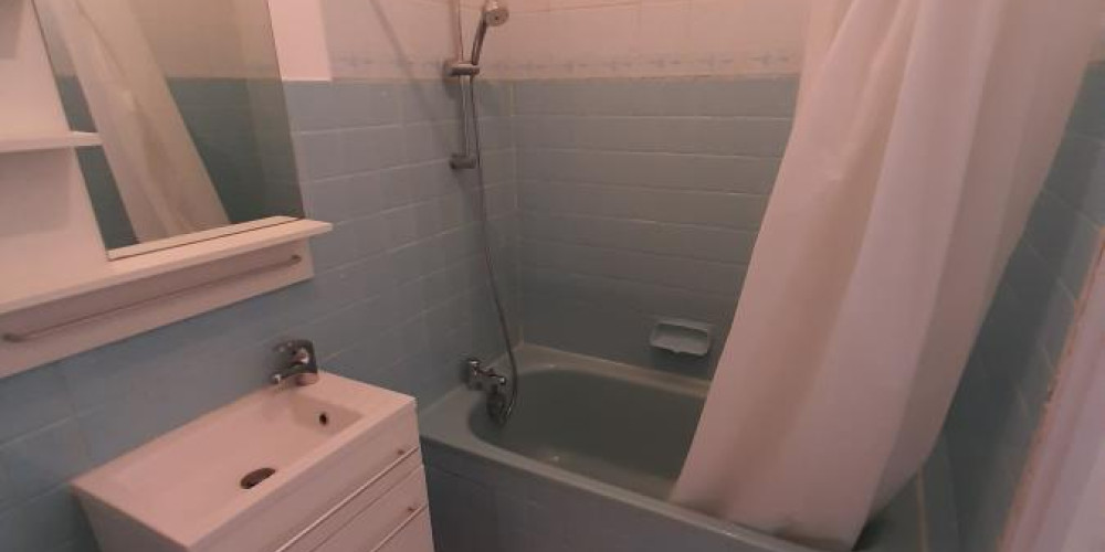 appartement à BORDEAUX (33200)