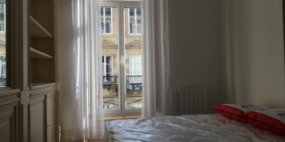 appartement à BORDEAUX (33000)