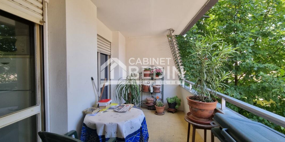 appartement à LE BOUSCAT (33110)