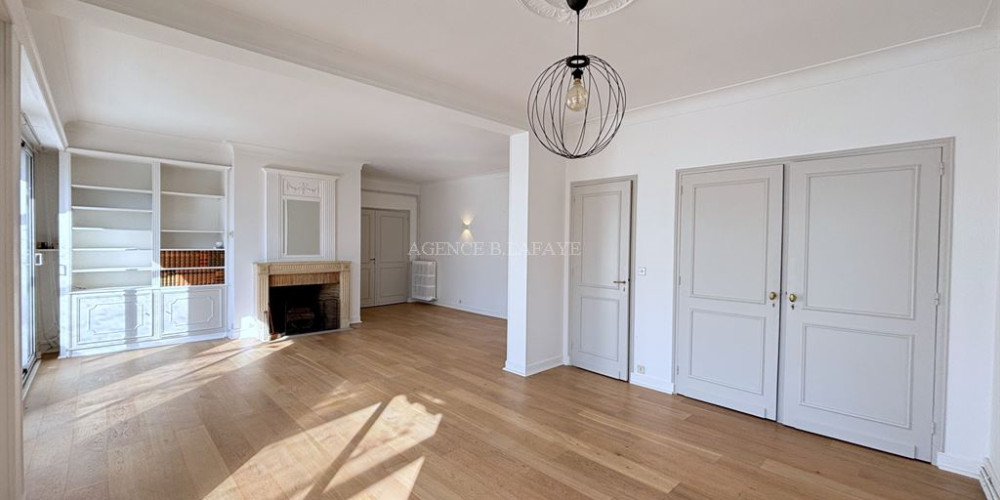 appartement à BORDEAUX (33000)