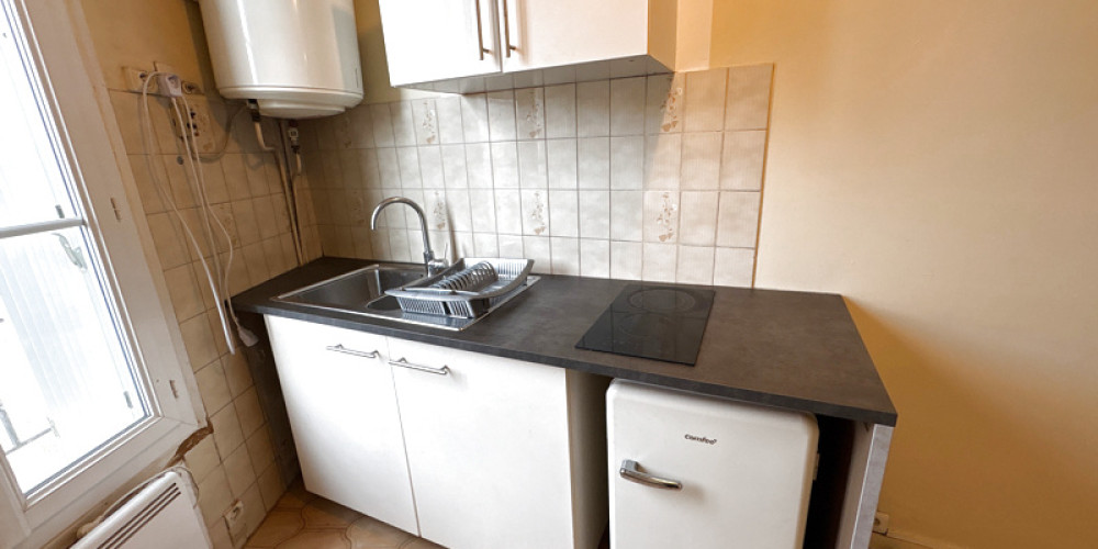 appartement à BORDEAUX (33000)