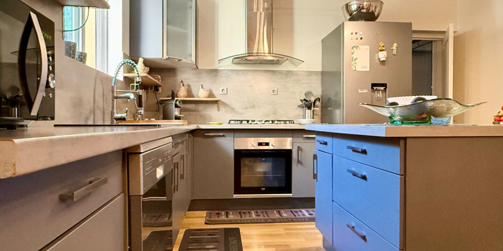 maison à ST DENIS DE PILE (33910)