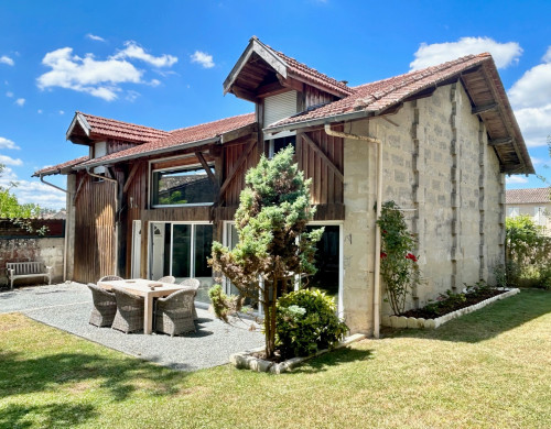 maison  LANDIRAS