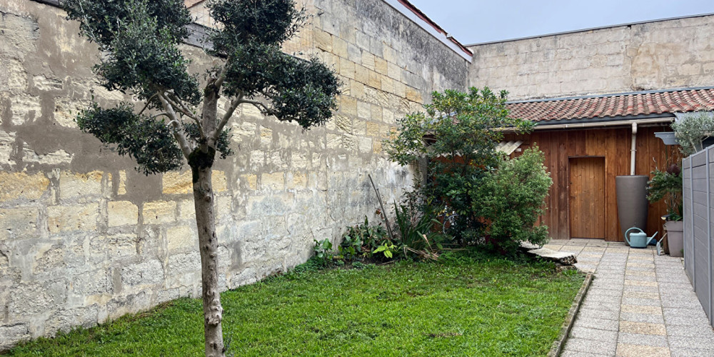 appartement à BORDEAUX (33300)