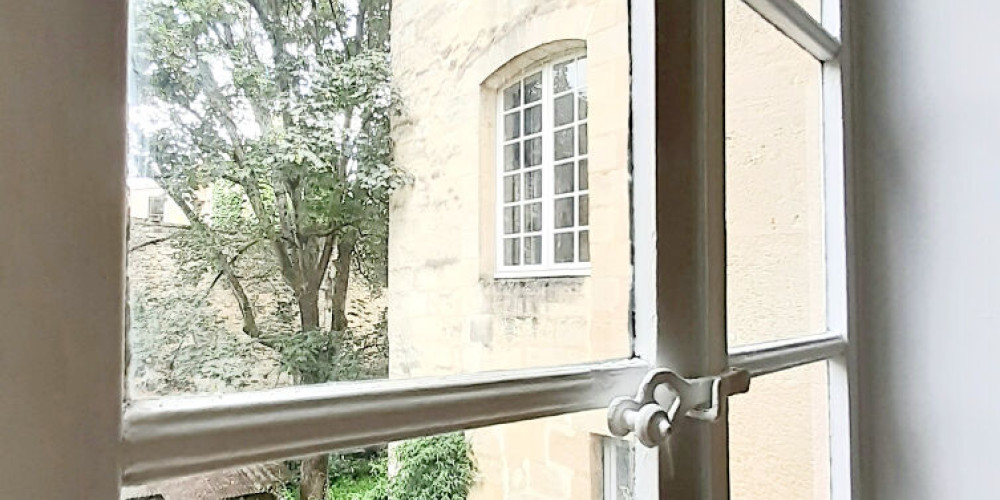 appartement à BORDEAUX (33000)