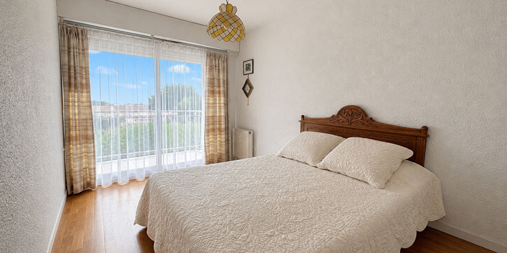 appartement à BORDEAUX (33200)