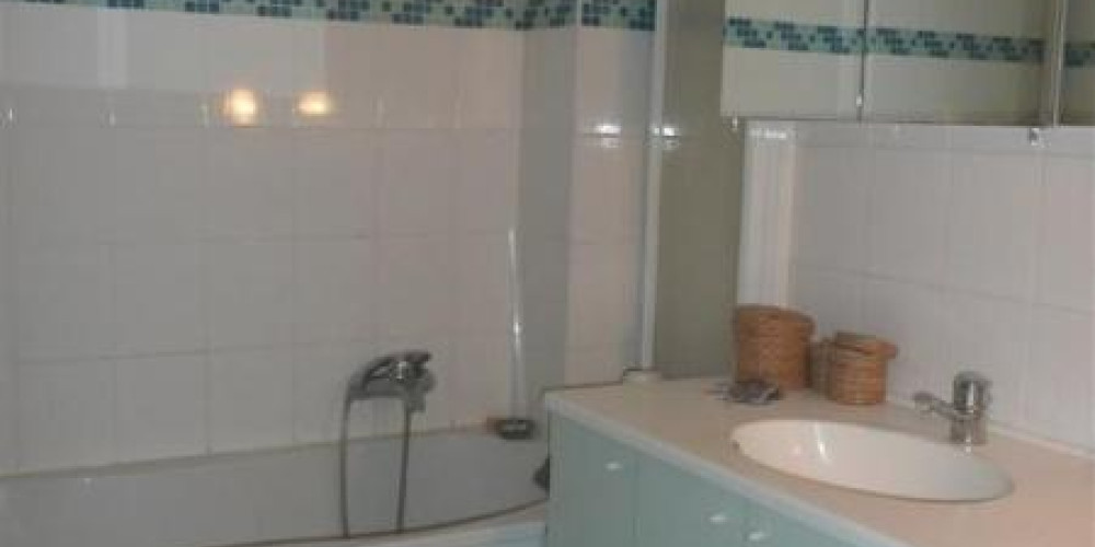 appartement à BORDEAUX (33200)