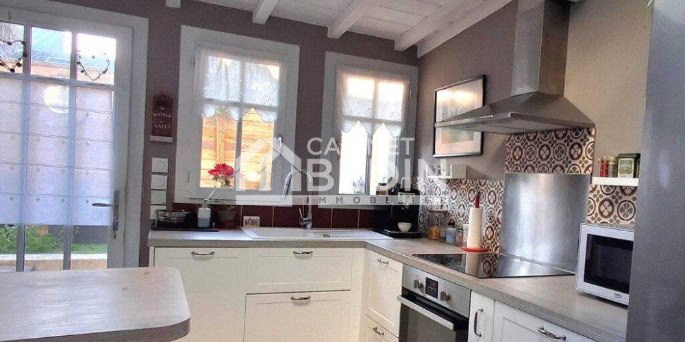 appartement à BORDEAUX (33000)