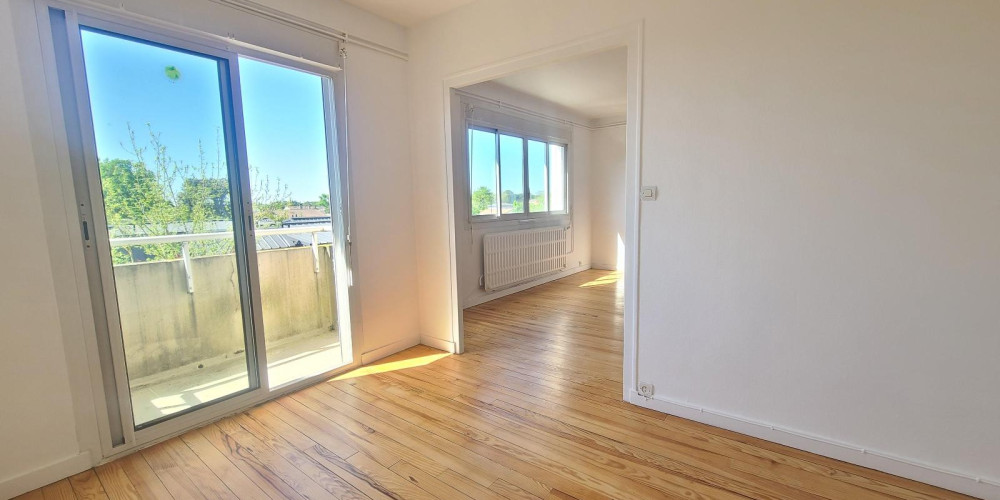 appartement à BORDEAUX (33200)
