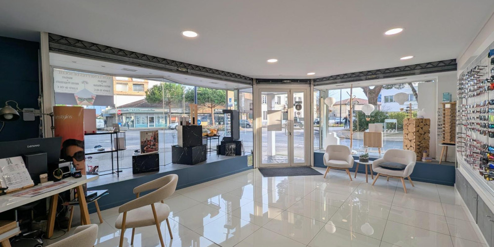 local commercial à LA TESTE DE BUCH (33260)