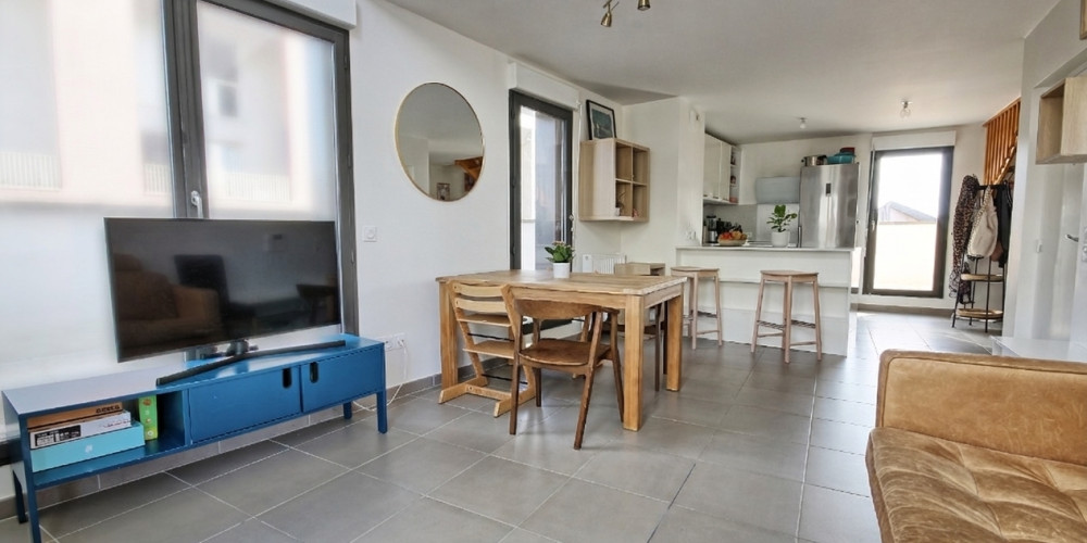 appartement à BORDEAUX (33300)