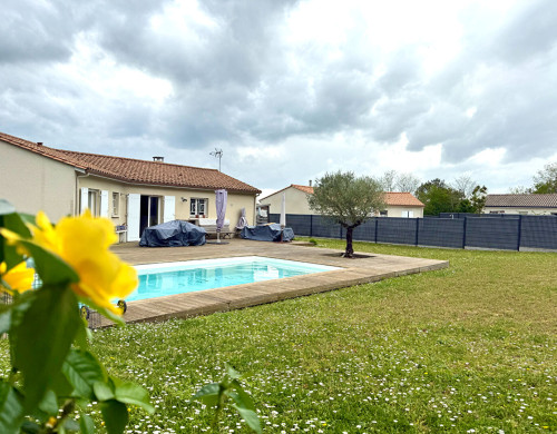 maison  FRONSAC