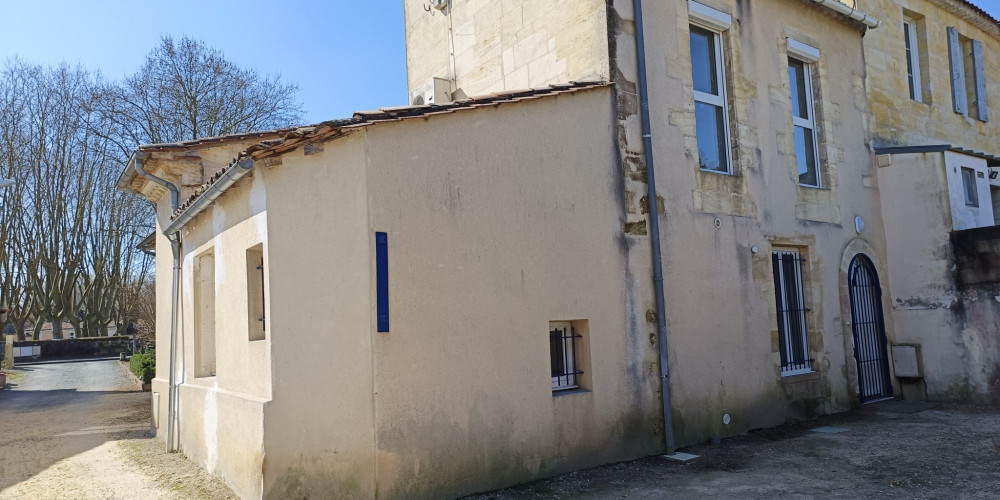 maison à IZON (33450)