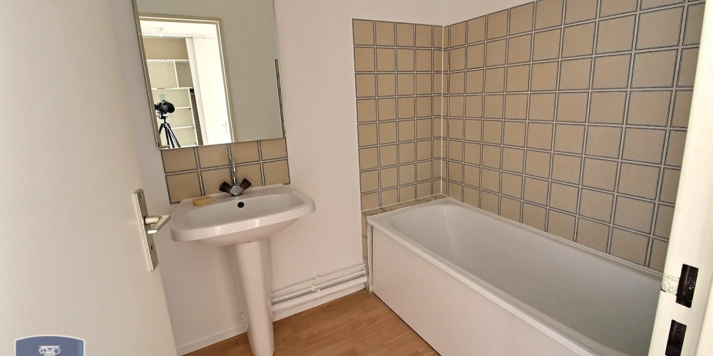 appartement à BORDEAUX (33200)