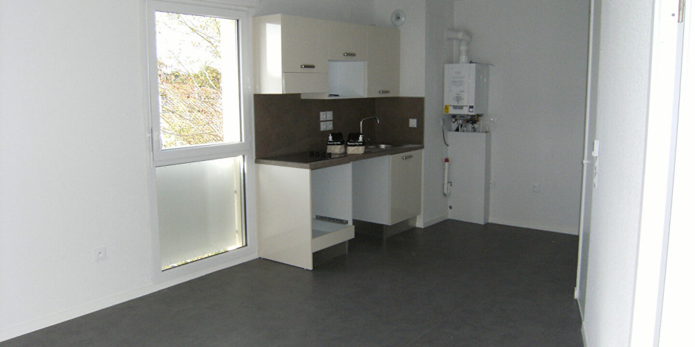 appartement à AUDENGE (33980)