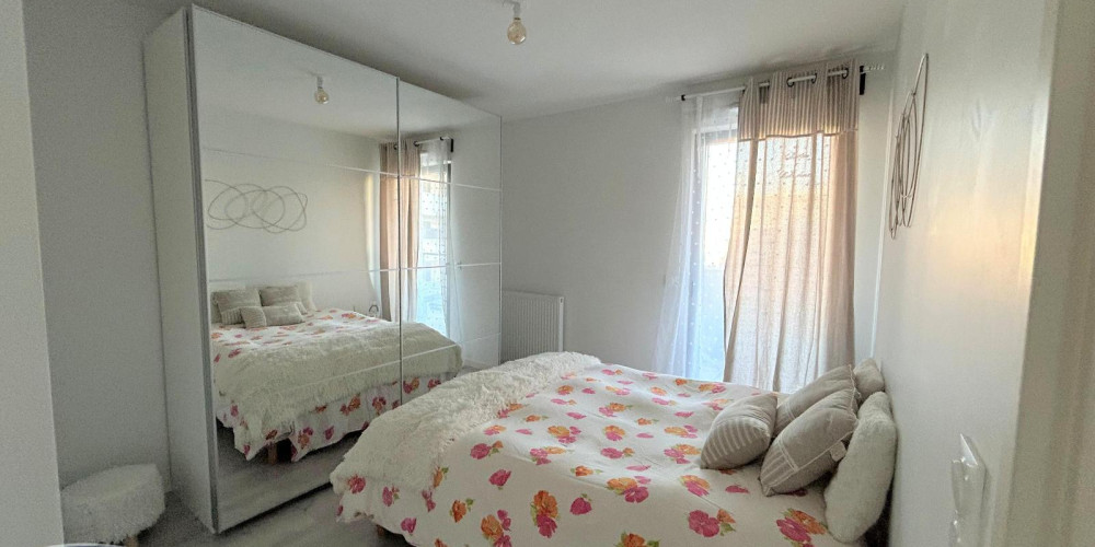 appartement à BRUGES (33520)