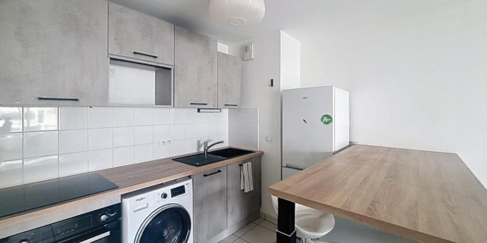 appartement à BRUGES (33520)