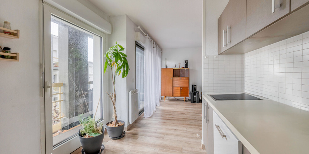 appartement à BORDEAUX (33100)