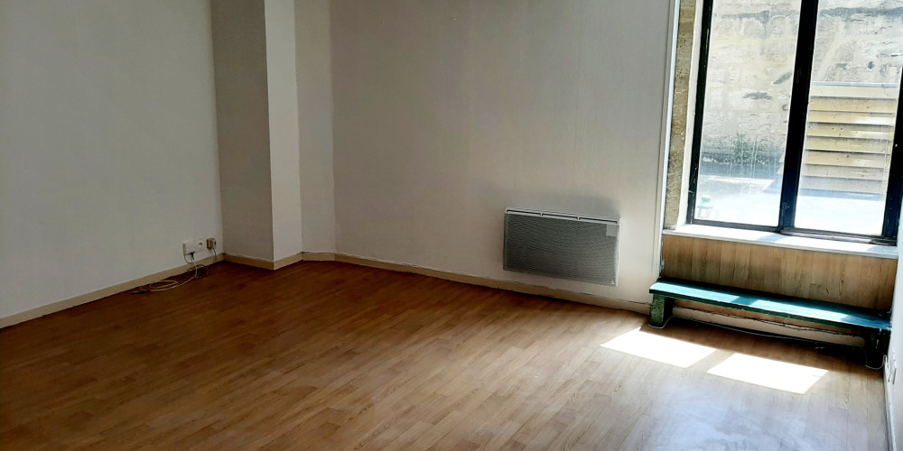 appartement à BORDEAUX (33000)