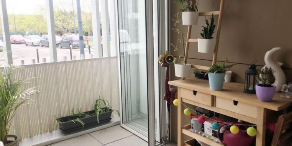 appartement à BORDEAUX (33300)