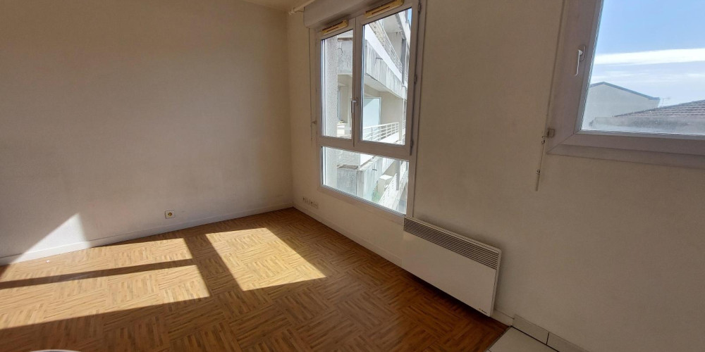 appartement à TALENCE (33400)